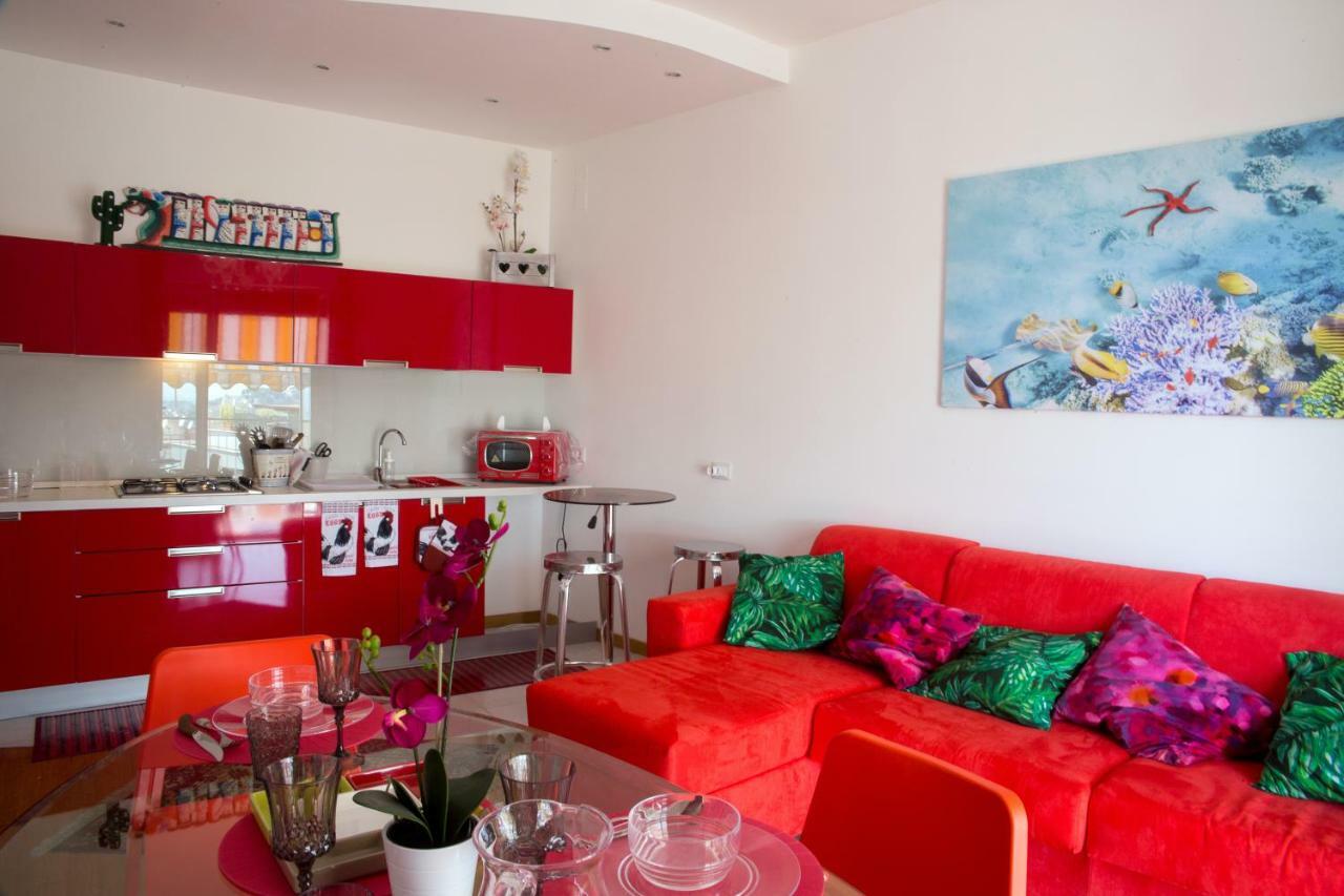 Le Terrazze Del Sole Apartment Napoli Bagian luar foto