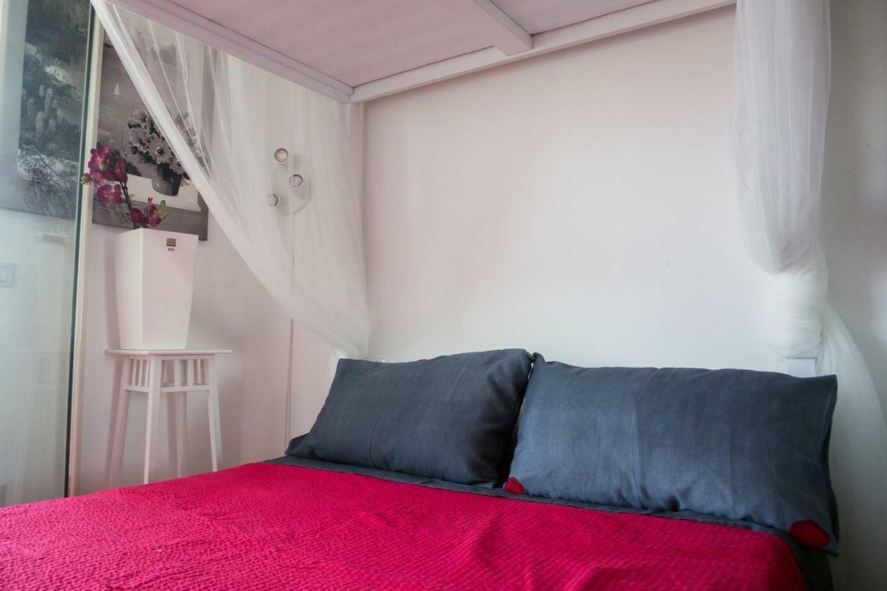 Le Terrazze Del Sole Apartment Napoli Bagian luar foto