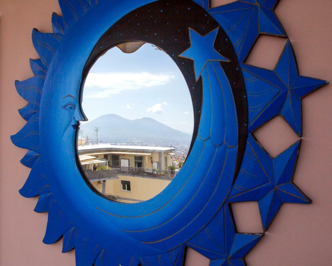 Le Terrazze Del Sole Apartment Napoli Bagian luar foto