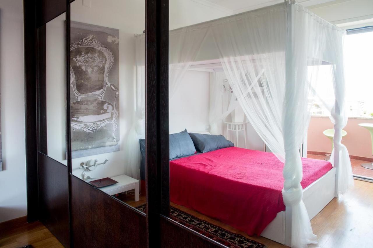 Le Terrazze Del Sole Apartment Napoli Bagian luar foto