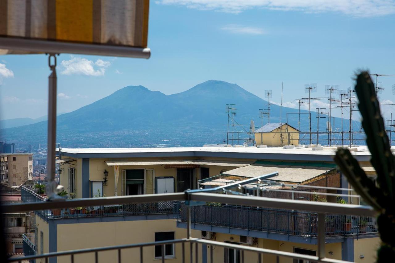 Le Terrazze Del Sole Apartment Napoli Bagian luar foto